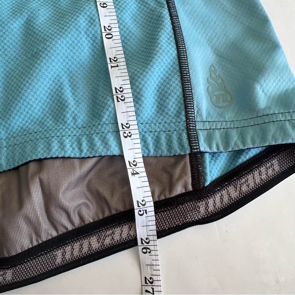 Novara Cycle Jacket - Picture 8 of 9
